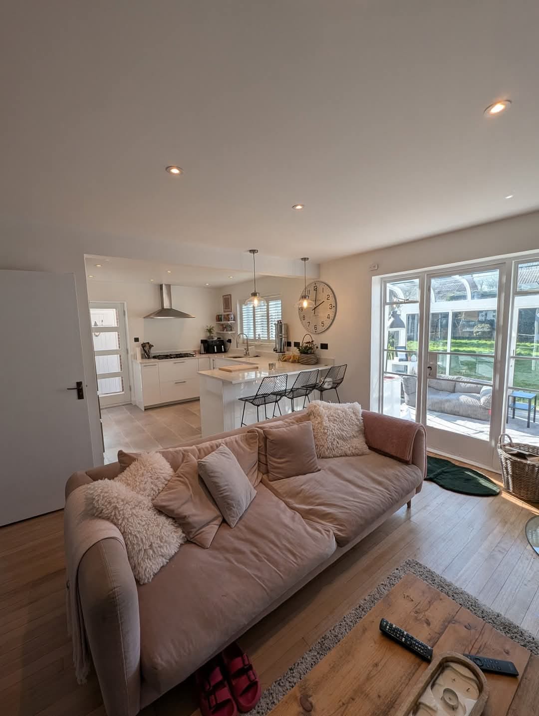 WhatsApp Image 2025-06-01 at 11.28.37 (2)